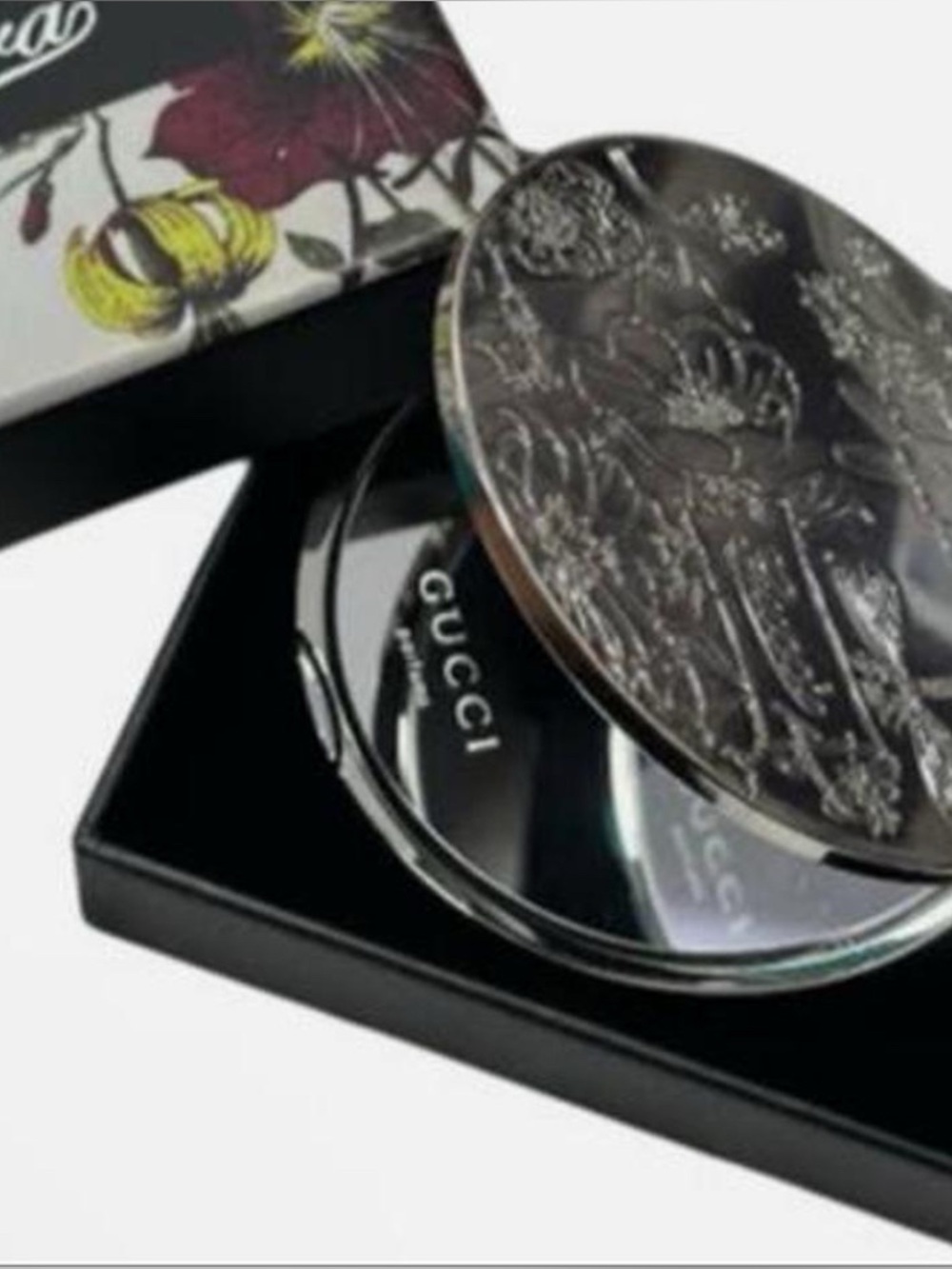 Gucci Garden Flora Compact Two Sided Mirror - Picture 9 of 12
